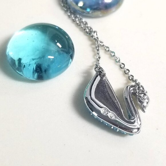 Authentic Swarovski Iconic Swan Pendant Necklace Silver Tone Rhodium Plated Box - Picture 6 of 9